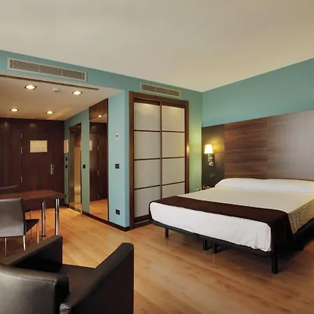 Szálloda Eurostars Rey Fernando 4*