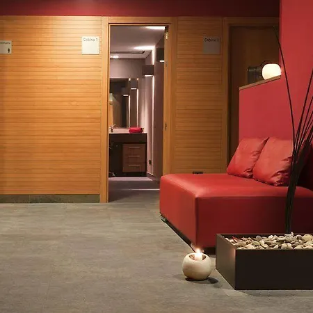 Eurostars Rey Fernando سرقسطة